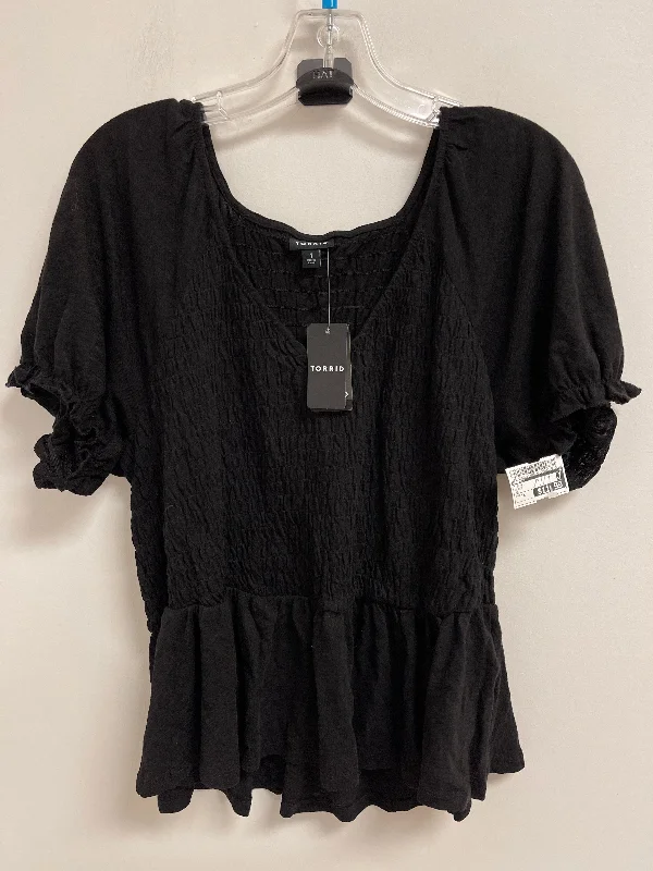 Grand Opening Sale Top Short Sleeve By Torrid In Black, Size: 1x