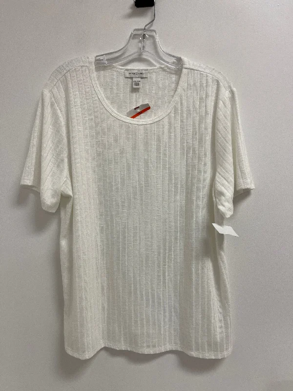Closeout Top Short Sleeve By Vintage America In Cream, Size: 2x