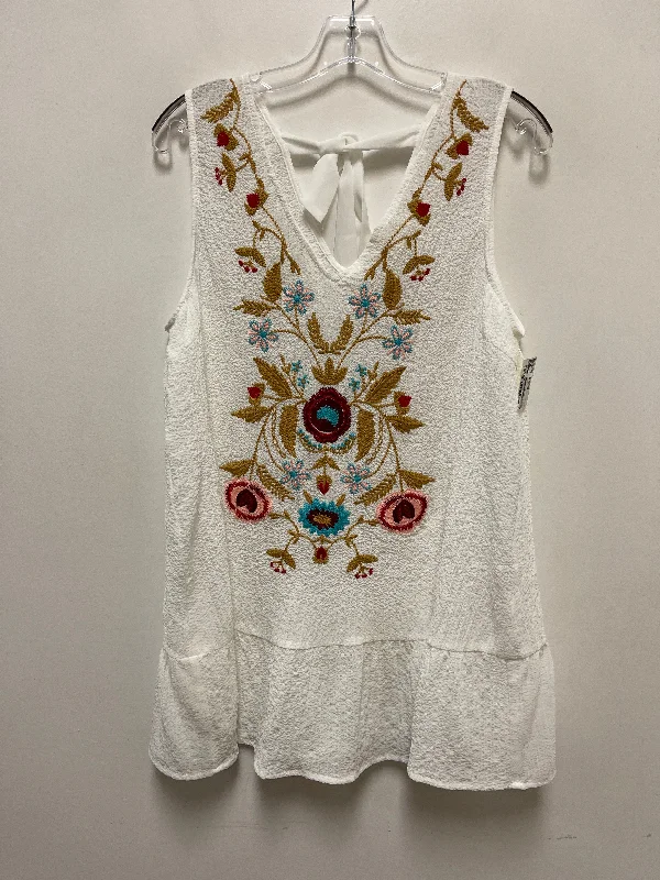 Savings Galore Top Sleeveless By Entro In White, Size: M