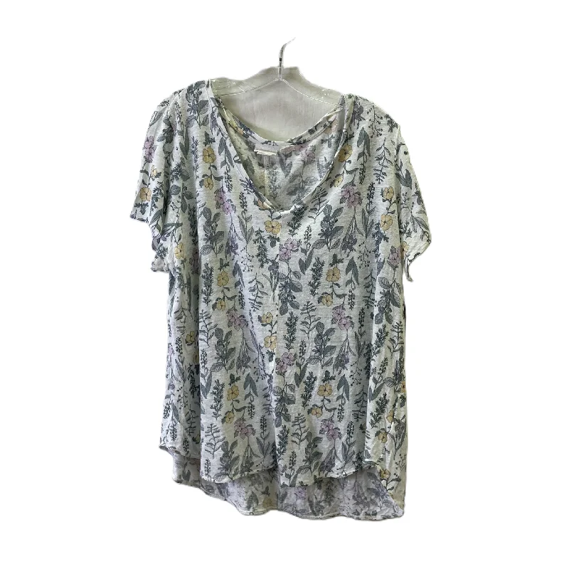 Discount Mania White Top Short Sleeve Basic By Cme, Size: 1x