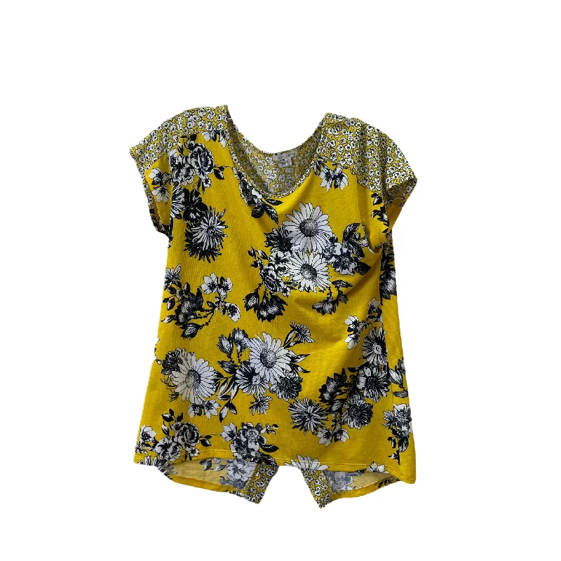 Anniversary Sale Yellow Top Short Sleeve By Ava James, Size: S