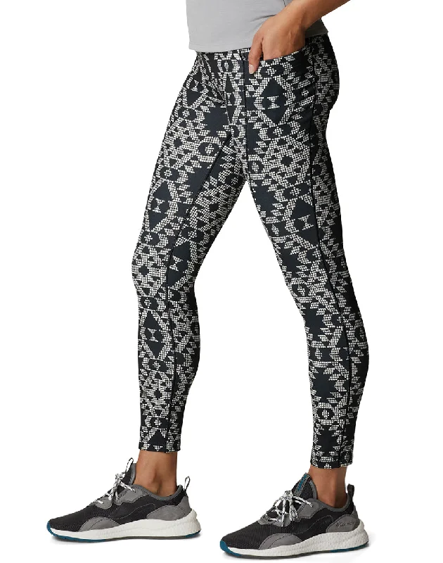 Limited Availability Women's Columbia Weekend Adventure Legging