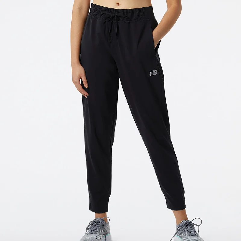 New Markdowns Women's New Balance Accelerate Core Pant