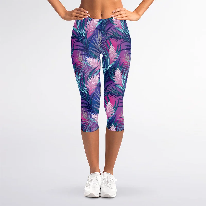 Unmissable Offer Teal And Pink Tropical Floral Print Women's Capri Leggings