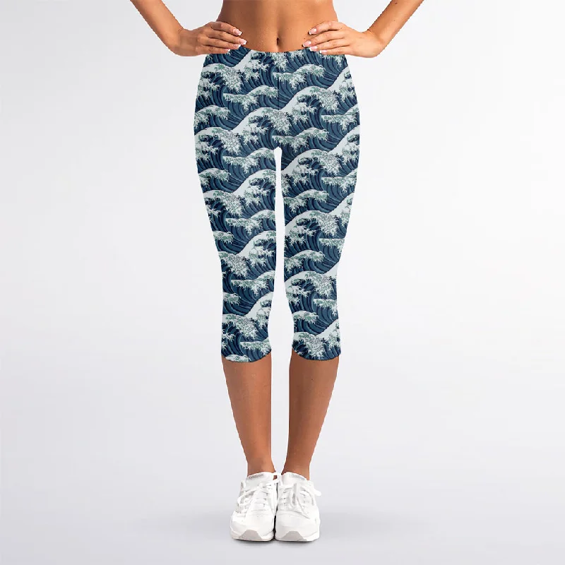 Super Sale The Great Kanagawa Wave Pattern Print Women's Capri Leggings