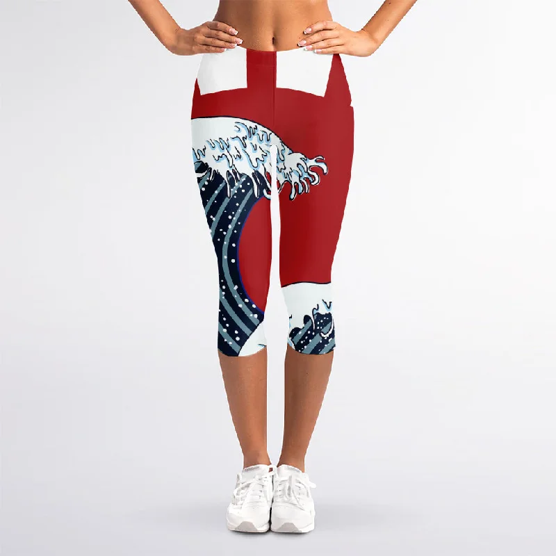 Bargain Bin The Great Kanagawa Wave Print Women's Capri Leggings