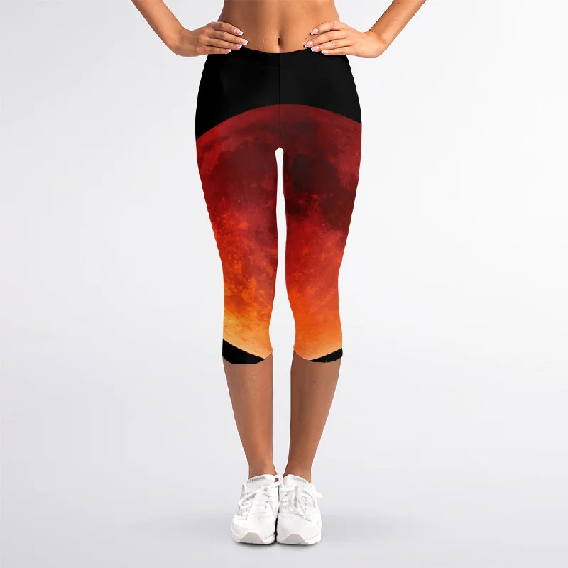 Best Seller Total Lunar Eclipse Print Women's Capri Leggings