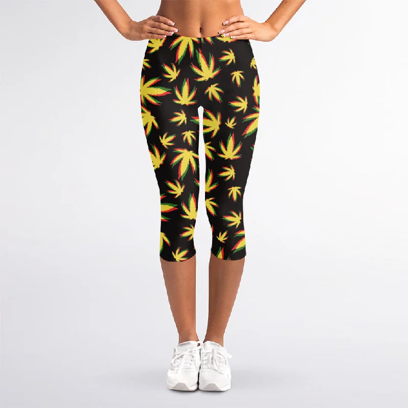 Today’s Deal Trippy Weed Leaf Pattern Print Women's Capri Leggings