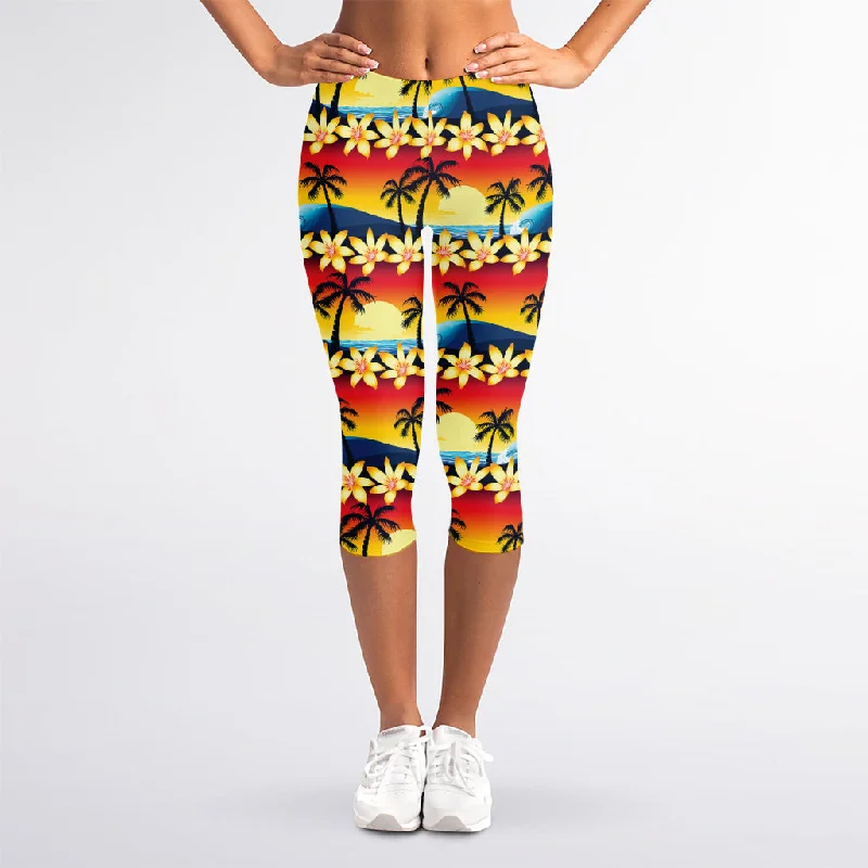 Online Exclusive Tropical Sunset Pattern Print Women's Capri Leggings