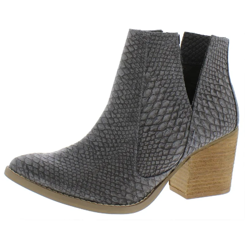 Limited Availability Not Rated Womens Tarim Snake Print Pointed Toe Booties
